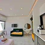 Sea Horizon Vsl & Apartman Saranda