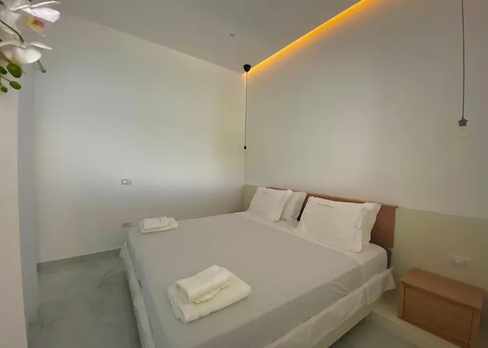 Sea Horizon Vsl & Sarandë